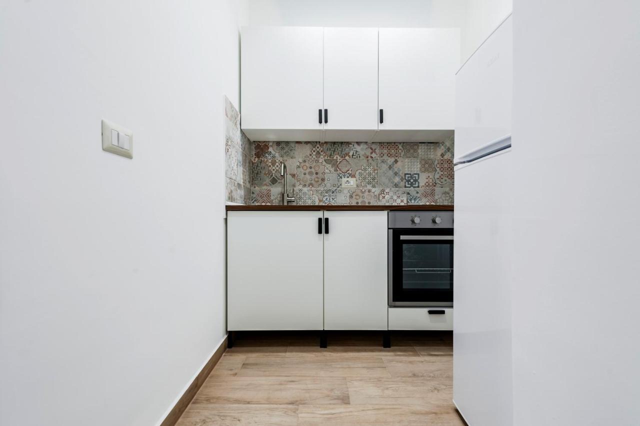 Trinita' 57 Apartments By Wonderful Italy Катания Экстерьер фото