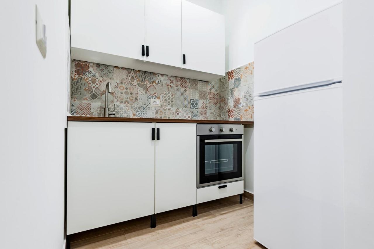 Trinita' 57 Apartments By Wonderful Italy Катания Экстерьер фото